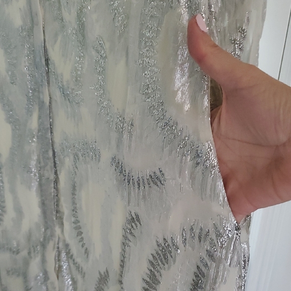 Anthropologie Silver and Cream Blouse - Picture 4 of 6